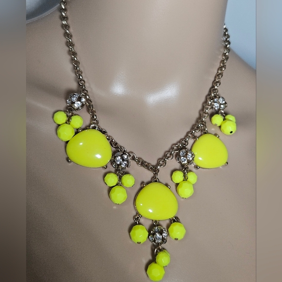 Unbranded Jewelry - Neon Yellow Statement Bib Necklace Gold Tone Rhinestone Accents